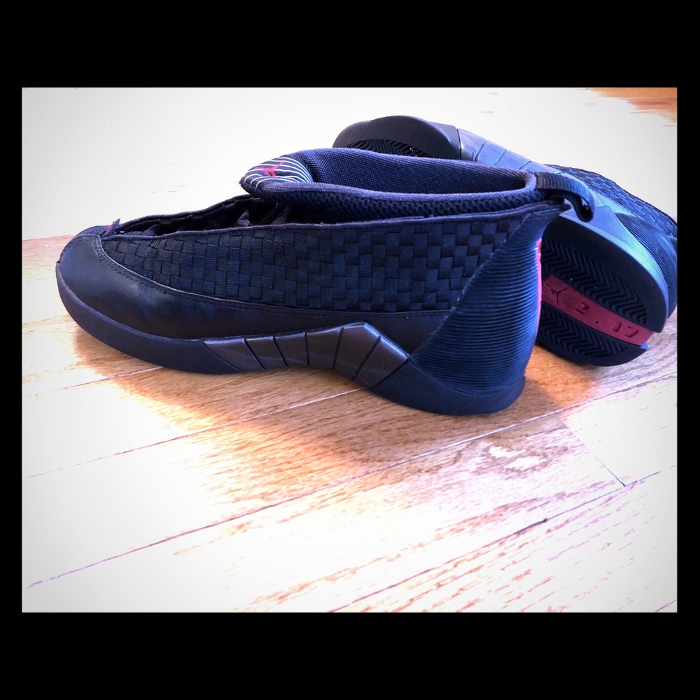 Air Jordan XV - Picture 1 of 4